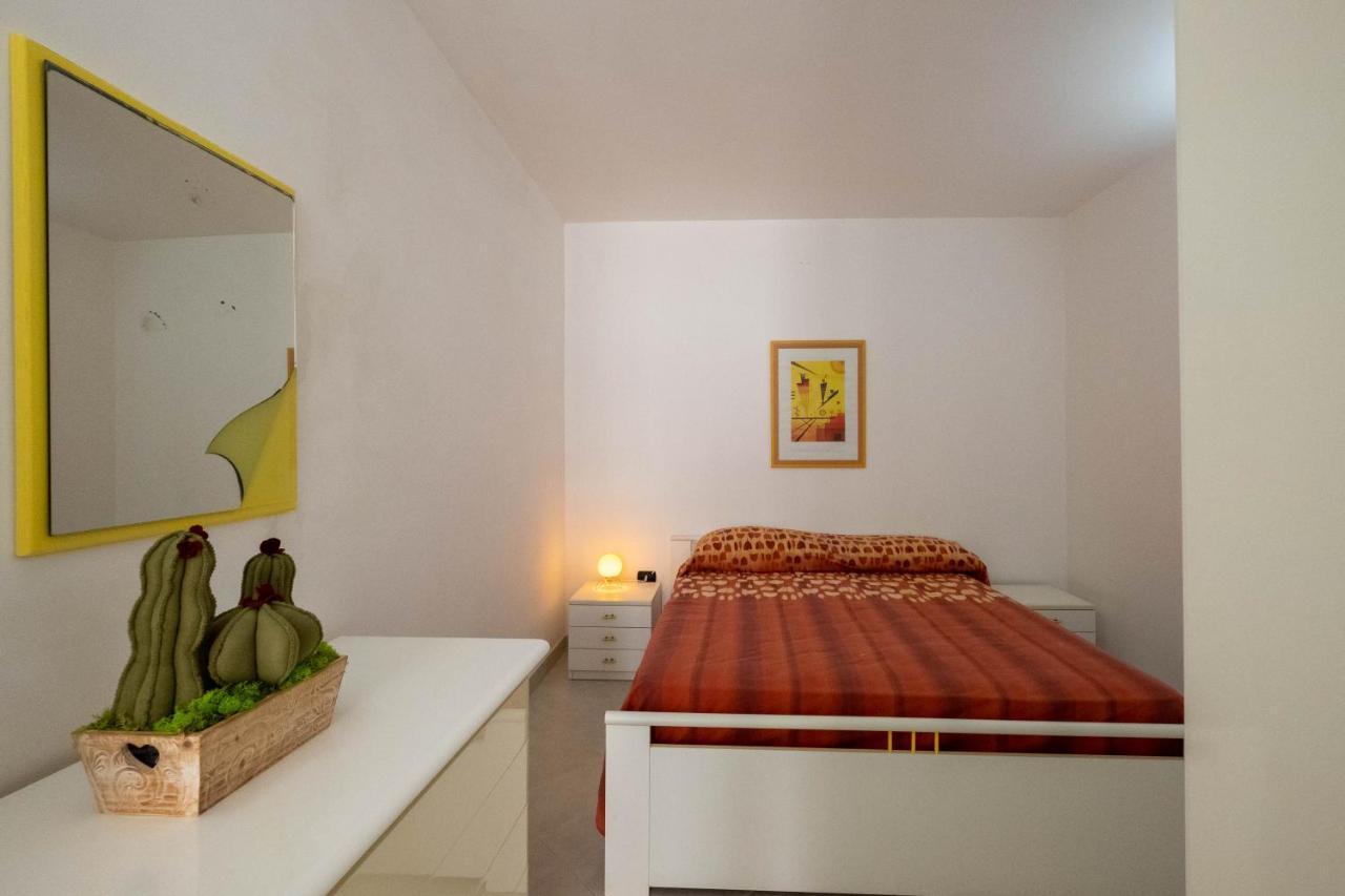Perla Marina Apartment Torre Pali Luaran gambar